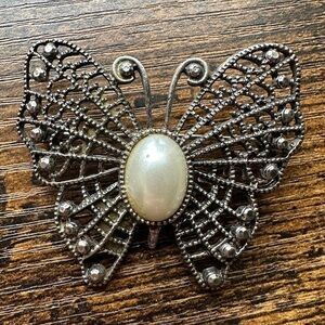 VINTAGE Silver and Pearl Butterfly Pendant